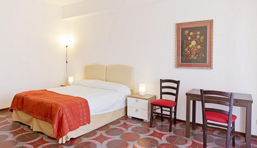 Hotel Residenza Paola Palermo Habitación foto